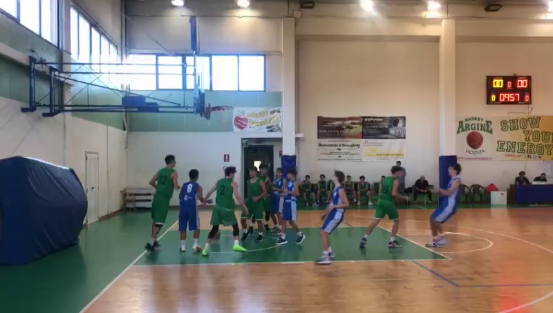 Green si aggiudicano lo scontro al vertice!