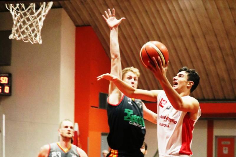 Volata finale vincente per lo SME Caorle