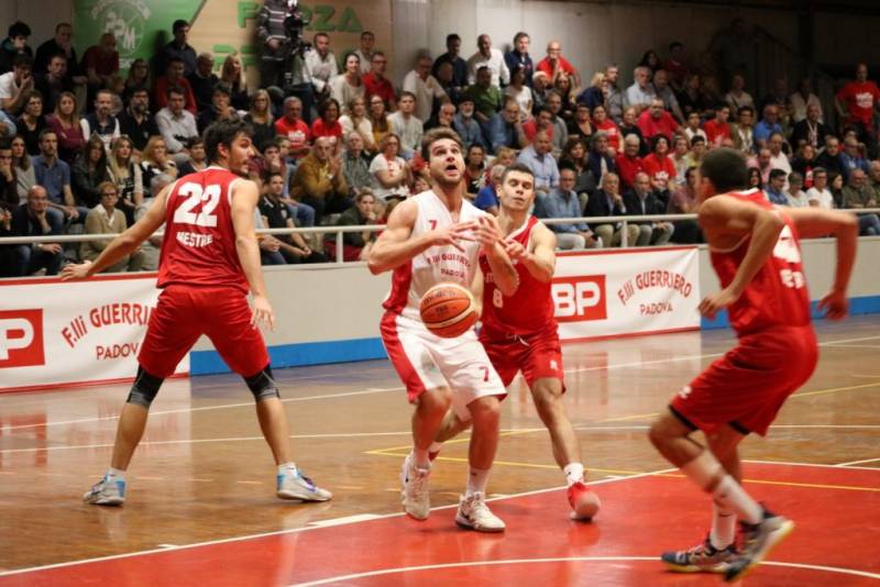 Il Guerriero ci prova, ma Mestre è implacabile