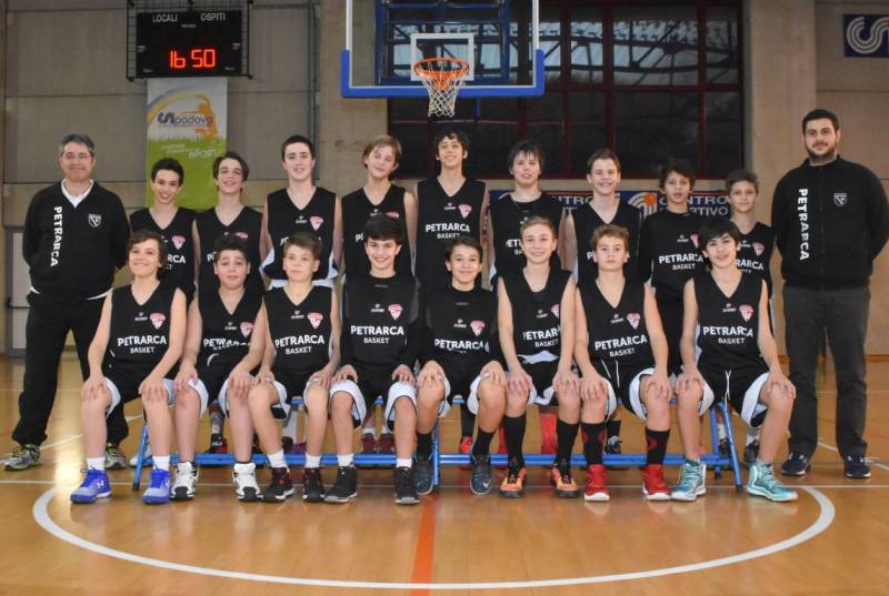Foto squadra PetrarcaBasket 2016 Foto squadra PetrarcaBasket 2016