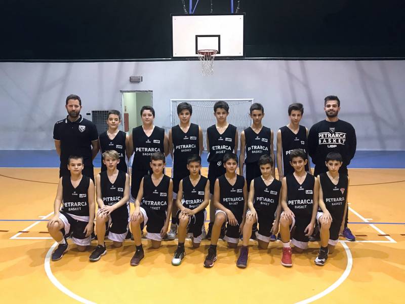 Foto squadra PetrarcaBasket 2018