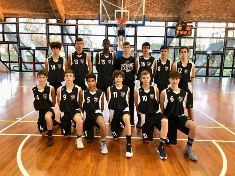 Foto squadra PetrarcaBasket 2019 Foto squadra PetrarcaBasket 2019