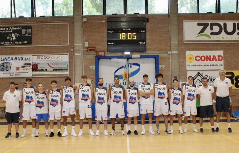Foto squadra AnzolaBasket 2025 Foto squadra AnzolaBasket 2025