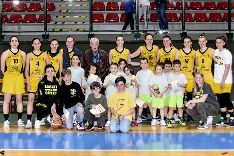 Foto squadra BasketCavezzo 2019