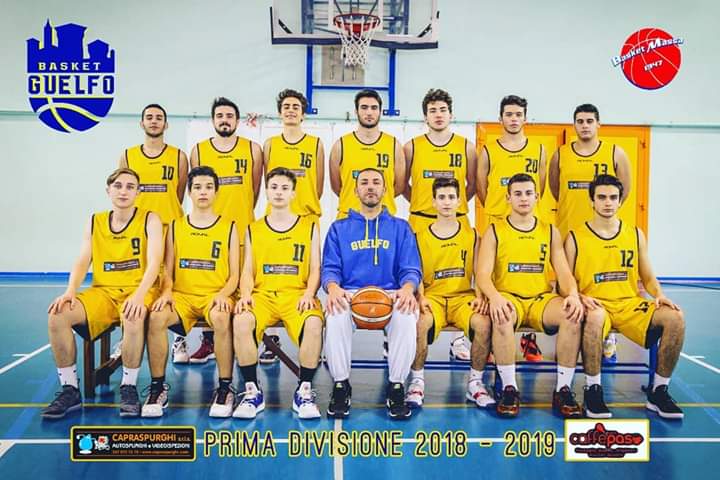 Foto squadra BasketMassa 2019