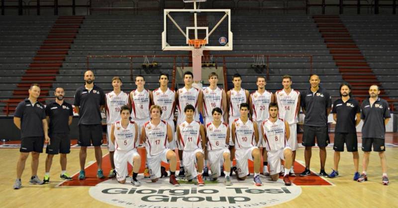 Foto squadra Pistoia Basket 2015