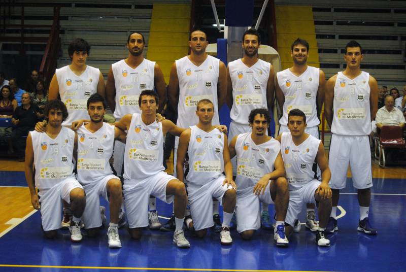 Foto squadra Napoli Basketball 2012