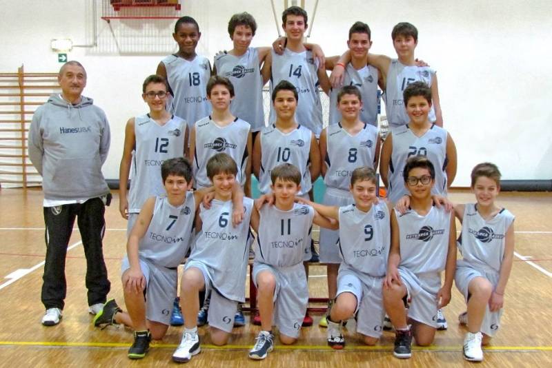 Foto squadra Castagnara Basket 2014