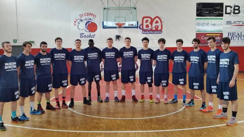 Foto squadra Val di Ceppo Basket 2015