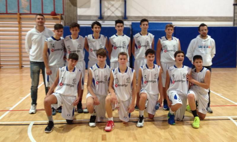 Foto squadra Junior Basket Leoncino 2016