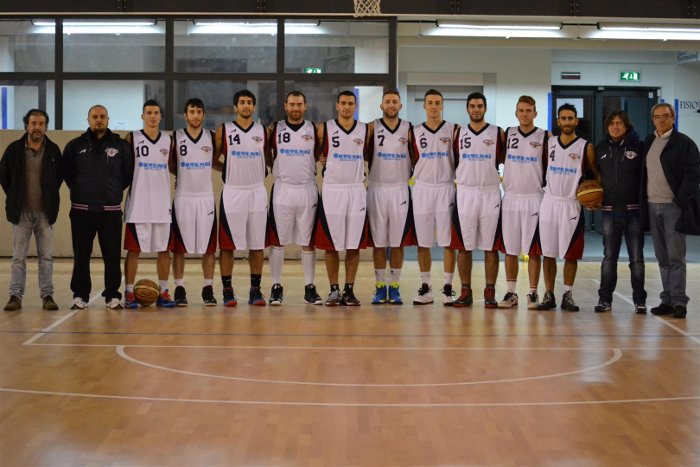 Foto squadra Grottaferrata Basket 2014