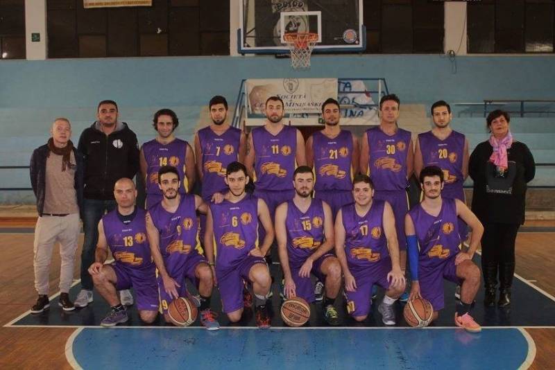Foto squadra CastaneaBasket2010 2016