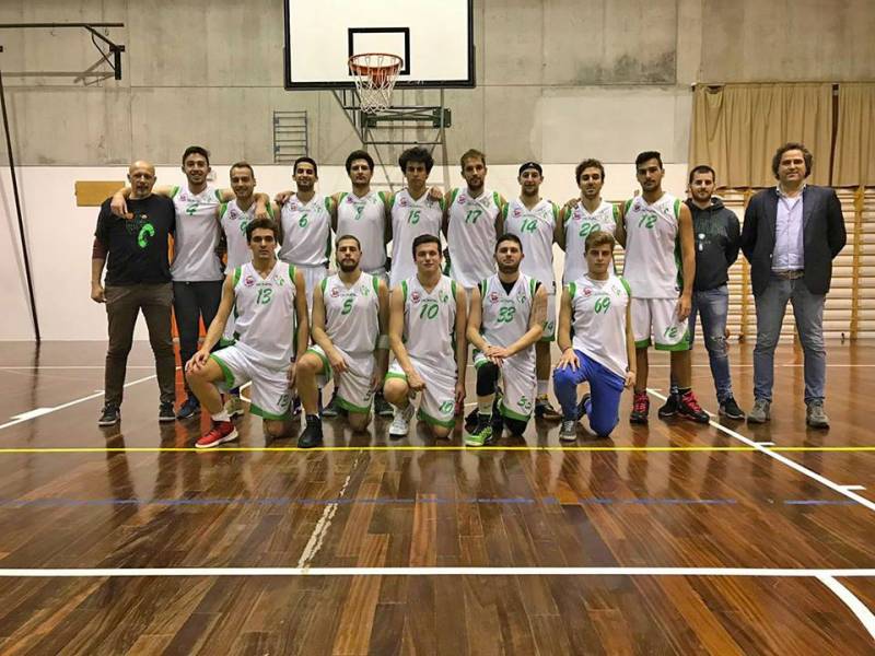Foto squadra BasketVallata 2018
