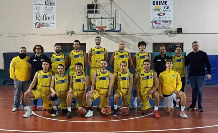 Foto squadra SLZBasketSolofra 2022
