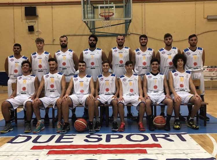 Foto squadra NuovaLibertasFoggia 2019