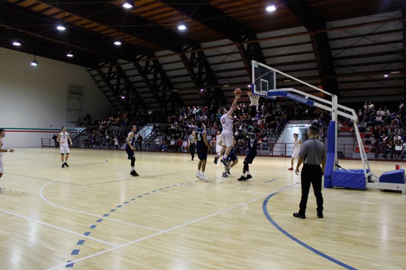 Terza sconfitta consecutiva per il Basket Acireale