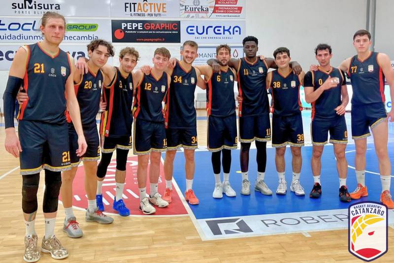 Basket Academy ritorna alla vittoria travolgendo a domicilio Adria Bari 63-87