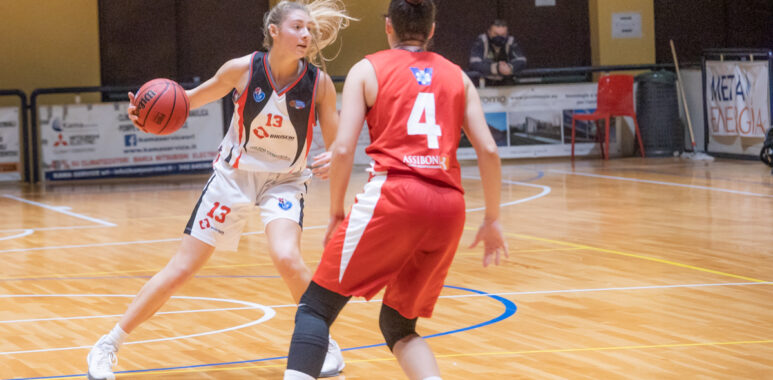 La Bruschi San Giovanni Valdarno doma Firenze e vola in vetta alla classifica