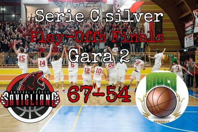1 a 1 e palla al centro