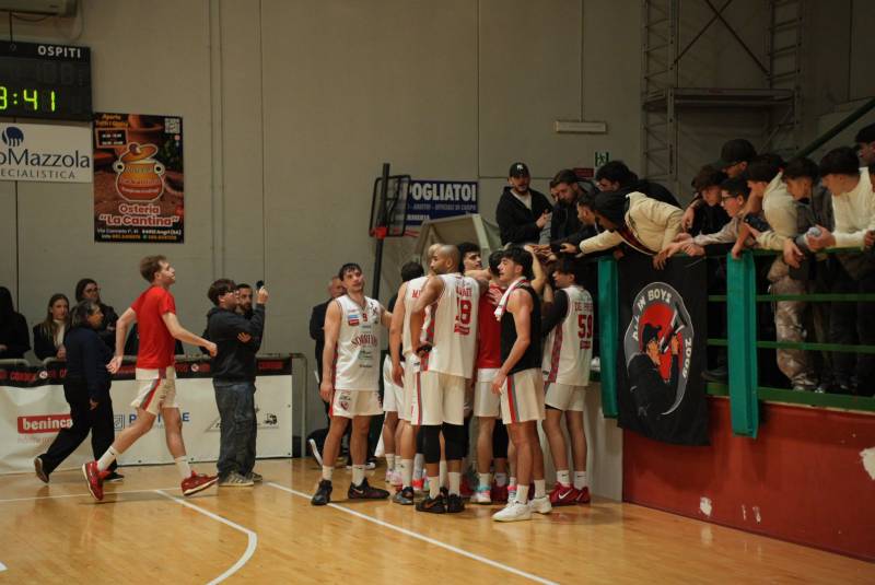 L'Angri Pallacanestro scivola contro la capolista Carver Cinecittà 