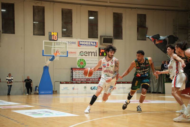 Cuore Angri alla Galvani: è 1-0 contro Monopoli 