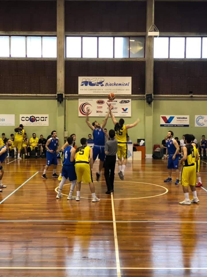 Pall. Antoniana parte bene nel primo quarto ma poi si smarrisce nel secondo quarto