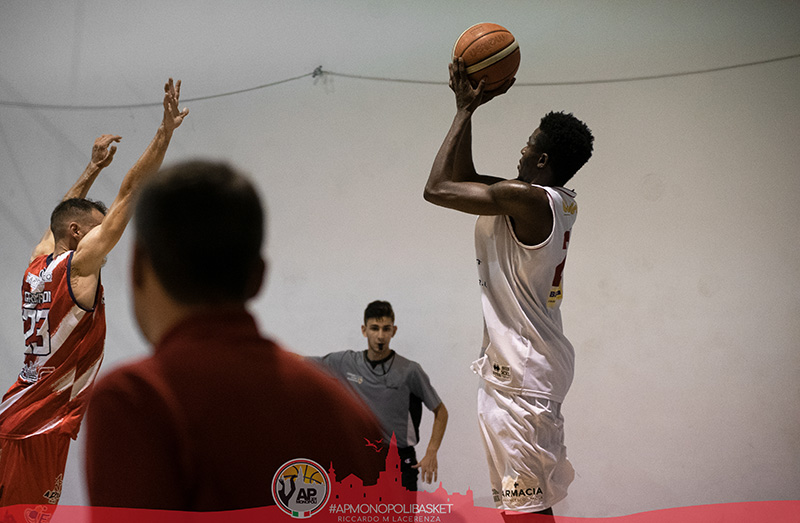 Monopoli amara per la Rosito Barletta. L'AP porta a casa i due punti grazie al 73-65 finale