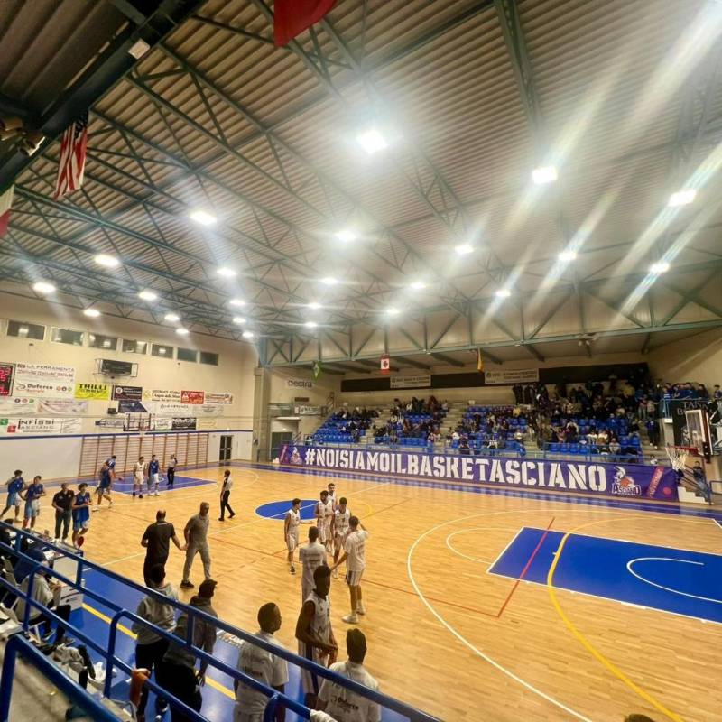 Il Palagrandi fa un bell'effetto all'Advinser. Vittoria convincente contro Valbisenzio