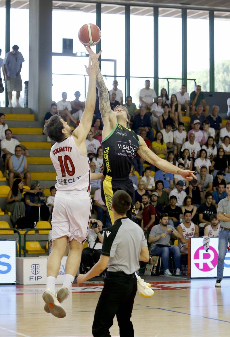 La Vismederi Costone Siena lotta ma si deve arrendere a Lucca. Termina 72-52 al Palatagliate 