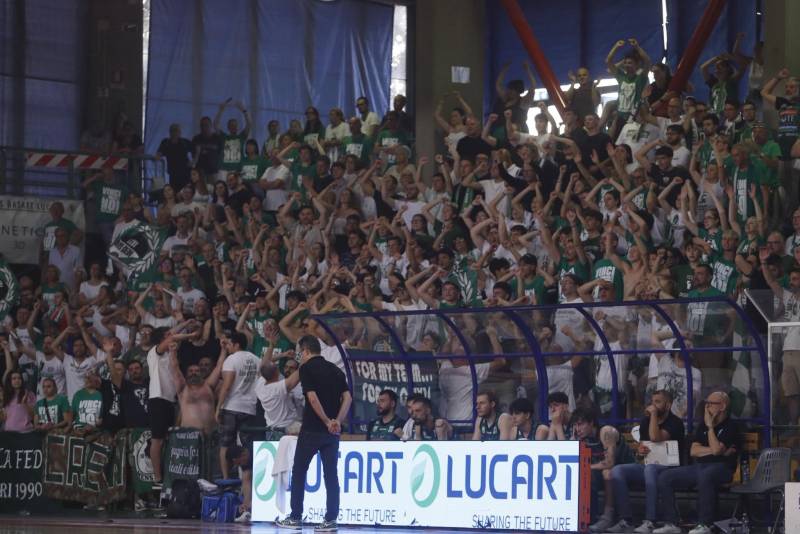 La Note di Siena esce sconfitta dal PalaTagliate 86-74 in Gara 1 della serie playoff