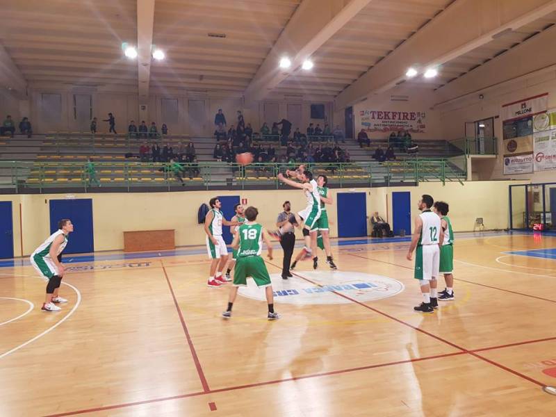 Pronostico scontato per i ragazzi di coach Costantino e Blengini 