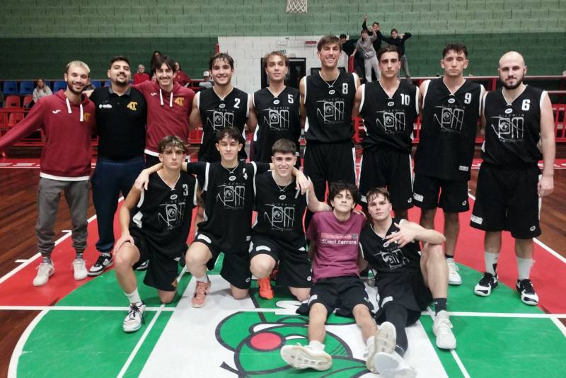 La Despar si arrende all'overtime a Cento 