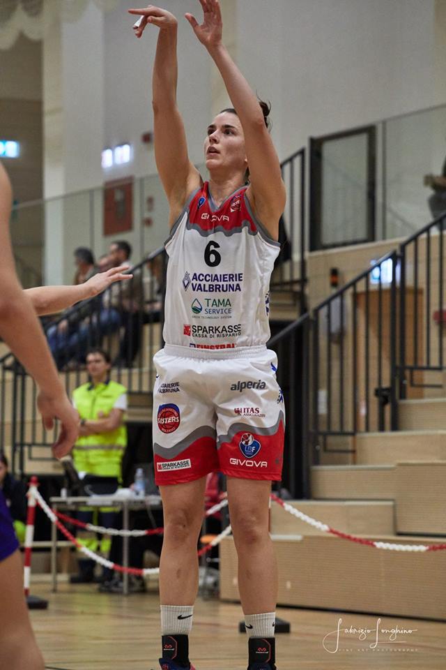 Acciaierie Valbruna Bolzano bene in campo per trenta minuti. Carugate rincorre ed allunga nel finale 