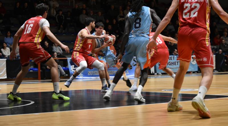 Una super Mazzoleni esce alla distanza e piega Social Osa 75-65 