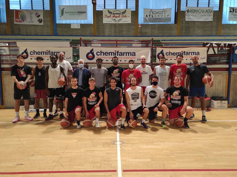 Primo giorno di lavoro in palestra per i rinnovati Baskérs Forlimpopoli Primo giorno di lavoro in palestra per i rinnovati Baskérs Forlimpopoli
