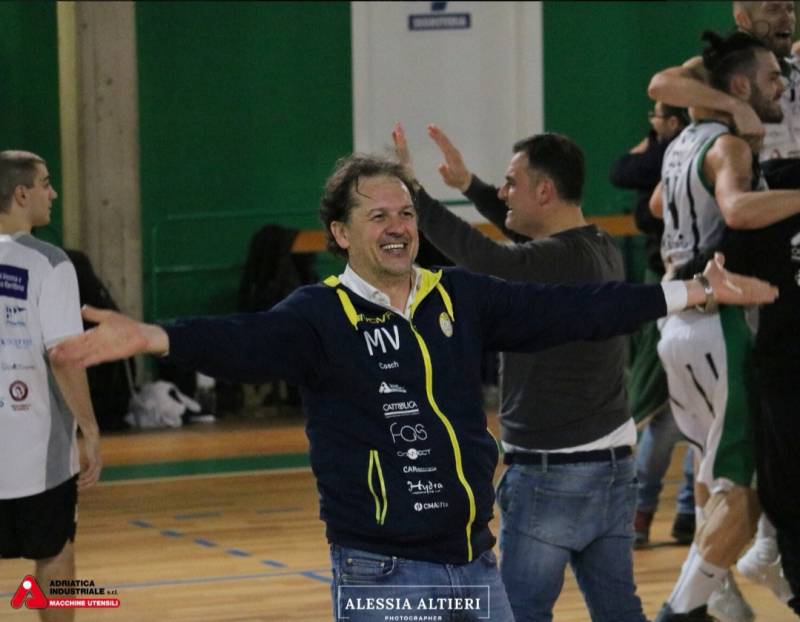 Coach Verile non sarà più l Coach Verile non sarà più l