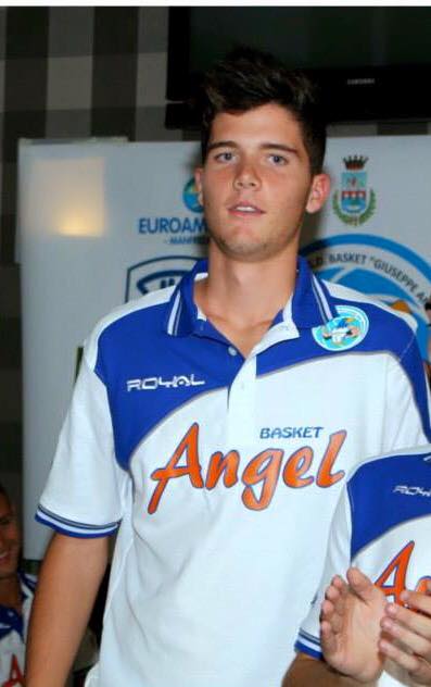 Basket_Giuseppe_Angel_Manfredonia_Gianluca_Castigliego.jpg Basket_Giuseppe_Angel_Manfredonia_Gianluca_Castigliego.jpg