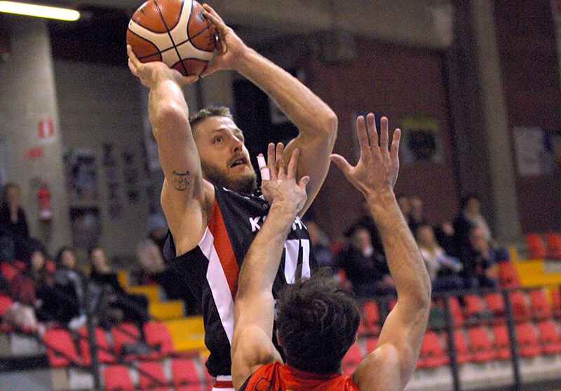Legnano torna alla vittoria sul campo di Calolzio