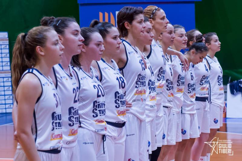 Una grande Elite firma l’impresa a Savona Una grande Elite firma l’impresa a Savona