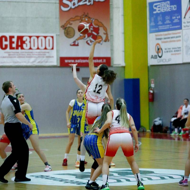 Buona la seconda...per il nuovo corso del basket femminile targato CMB! 