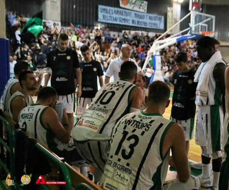 Ruggito Corato, Fabriano sconfitta