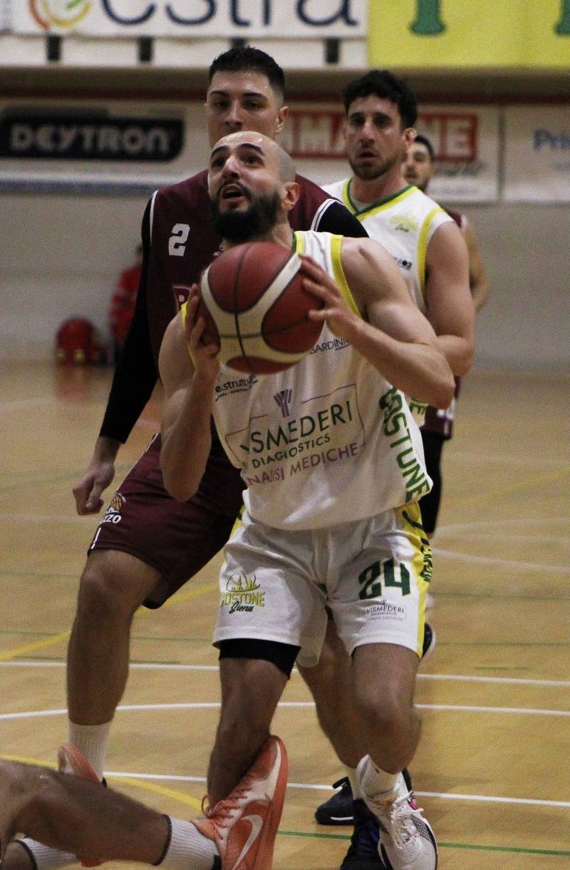 La Vismederi Costone Siena vince ancora al Palaorlandi: 83-64 contro la SBA Arezzo 