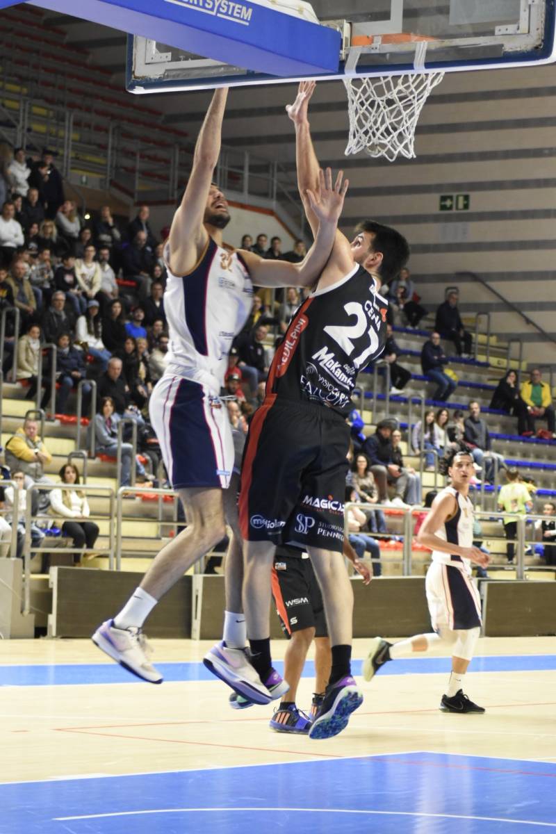 CJ Basket-Chieti 85-75: Taranto chiude in bellezza, vittoria e un arrivederci! 