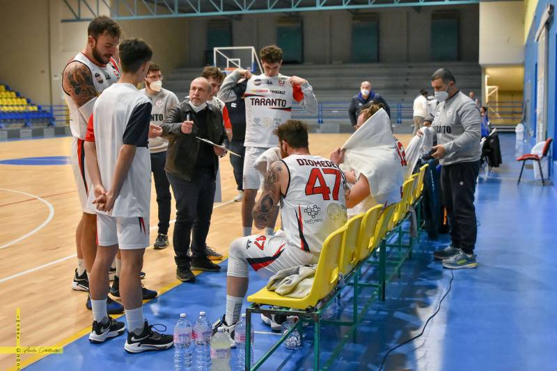 Taranto comincia vincendo il 2022. CJ Basket-Formia 80-75