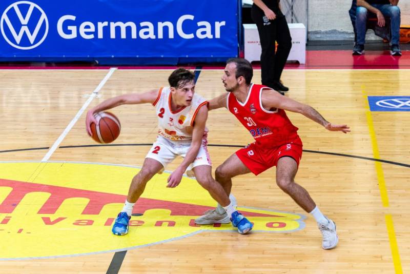 La Costruzioni Valentino SAP Alghero cade a Sassari per 62-61 