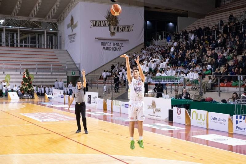 La Luciana Mosconi chiude il roster con quattro under del CAB Stamura Ancona La Luciana Mosconi chiude il roster con quattro under del CAB Stamura Ancona