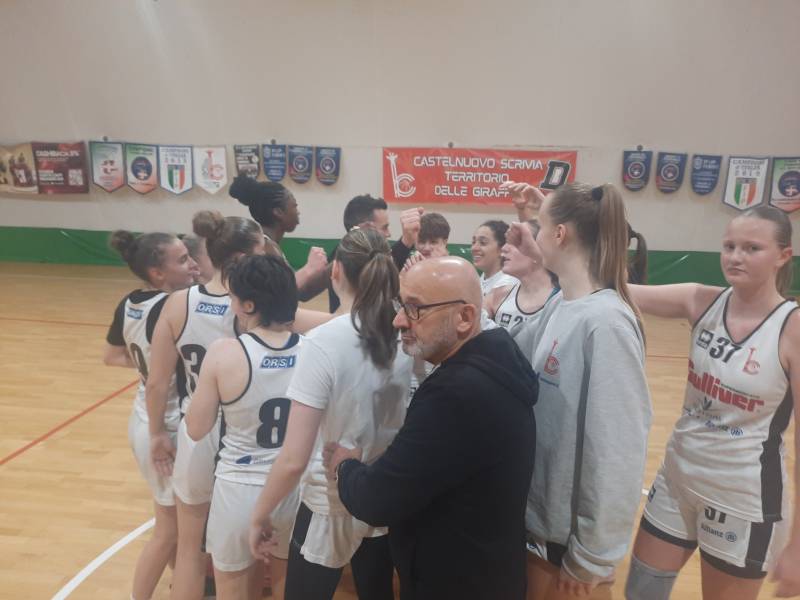 Nel più classico dei testa-coda, Arona è travolta a Castelnuovo 