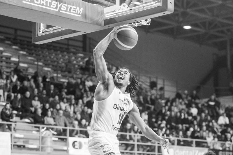 Dinamo Gorizia-Virtus Padova 80-67. Ritorno al successo goriziano con un superlativo Fall