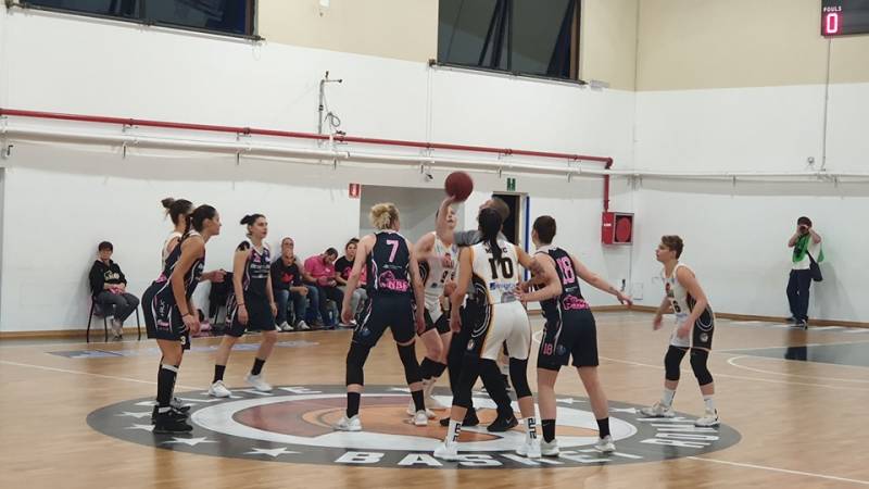 Arrivederci A2, Elite ce la mette tutta ma non basta Arrivederci A2, Elite ce la mette tutta ma non basta