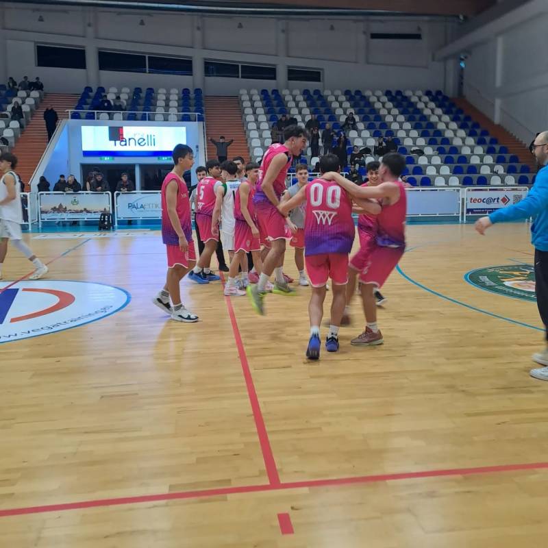Elite Lecce conquista meritatamente il titolo di campioni regionali categoria U17 eccellenza 2024/25